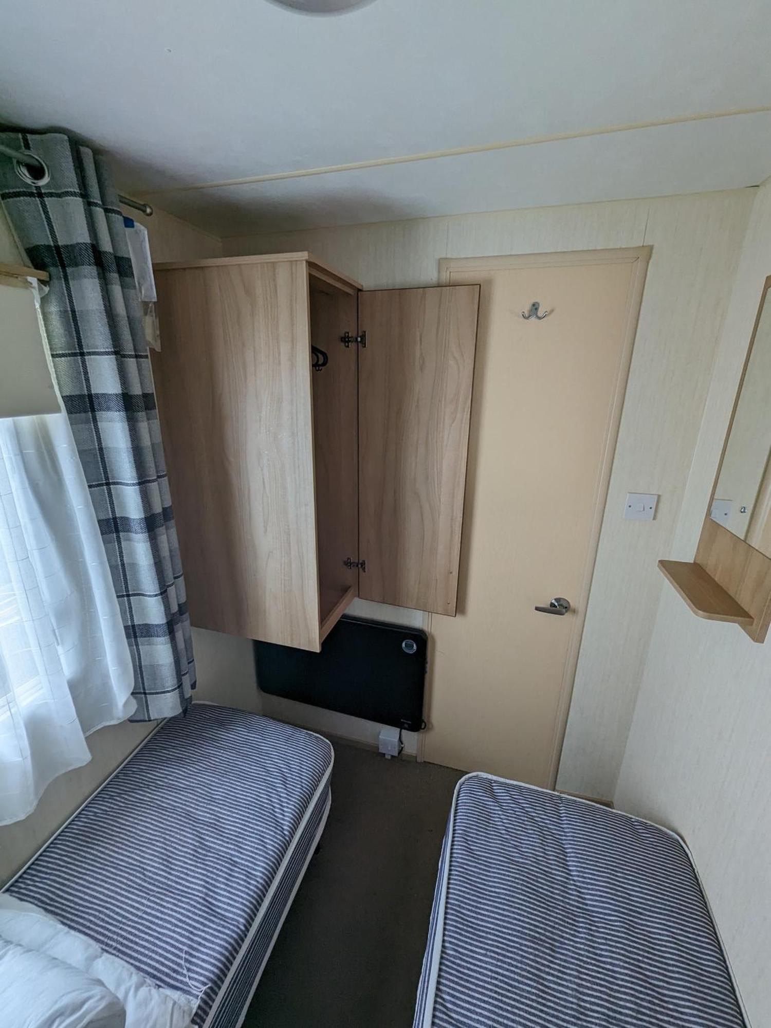 3 Bedroom Caravan, Sleeps 8 Lyons Lido Beach Prestatyn Eksteriør billede